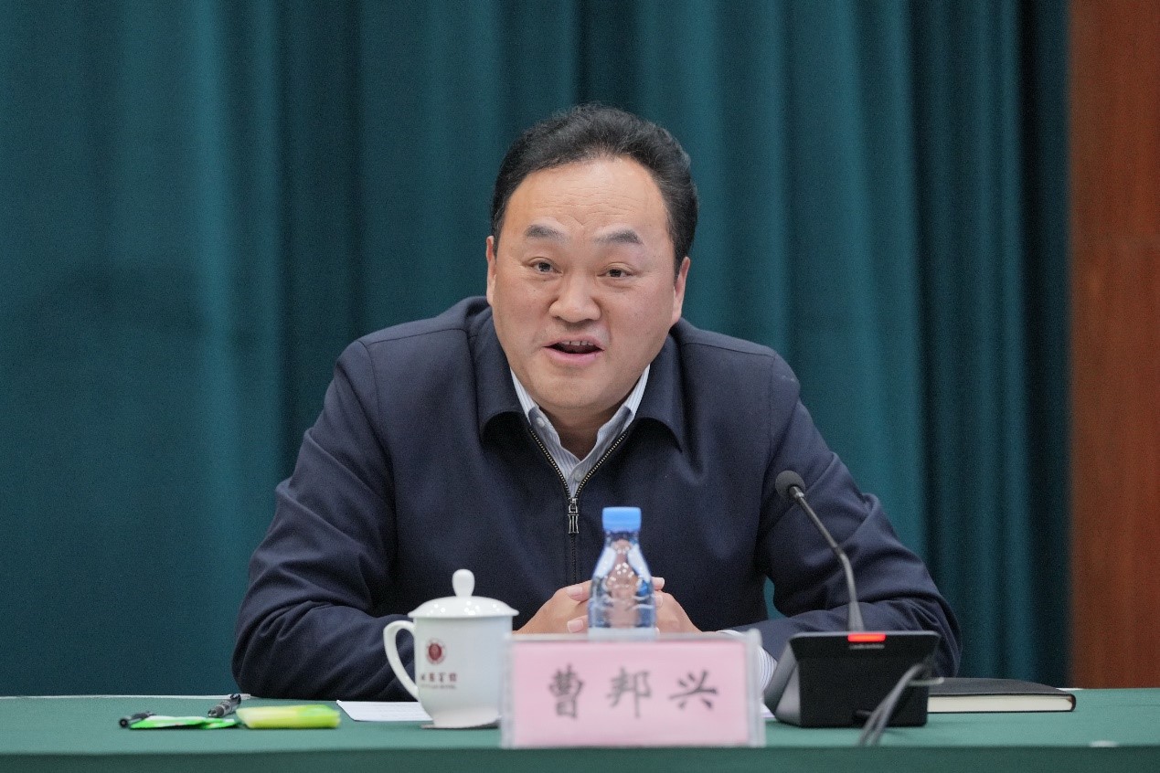 文件名称:曹邦兴.jpg原图大小:0.25MB